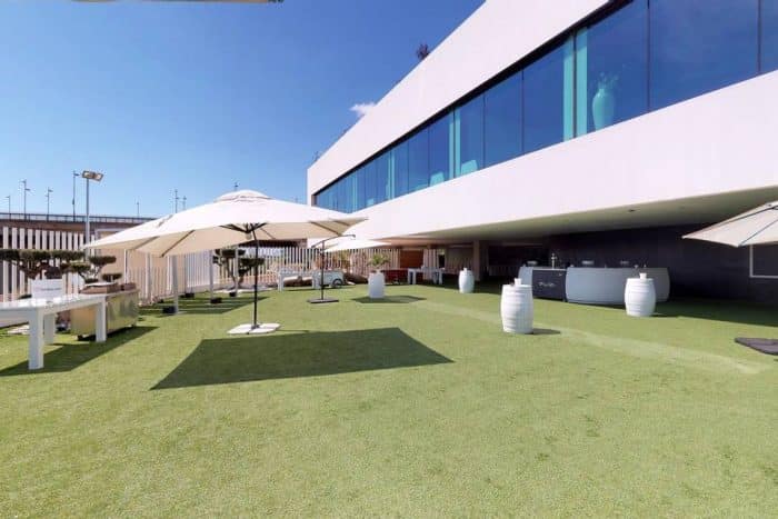 MESA ViP PISTA TARDE JARDIN 7 "LA NOCHE"
